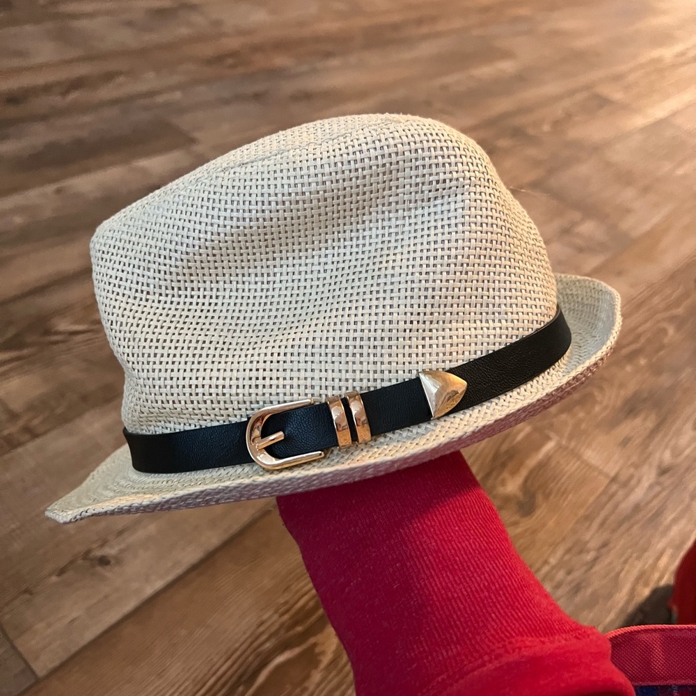 Women’s hat
